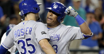 Perez homers in 10th to give Royals 9-6 win over Mariners