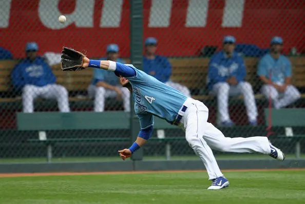 Royals' Gordon, Cardinals' Wong and O'Neill win Gold Gloves, Pro Sports