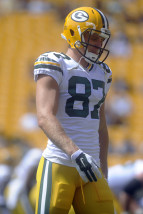Green Bay Packers wide receiver Jordy Nelson warms up for an NFL preseason football game against the Pittsburgh Steelers, Sunday, Aug. 23, 2015, in Pittsburgh. Nelson was injured in the first quarter. Nelson landed awkwardly while trying to cut after making an 8-yard reception on Green Bay's opening drive and did not return. (AP Photo/Vincent Pugliese)