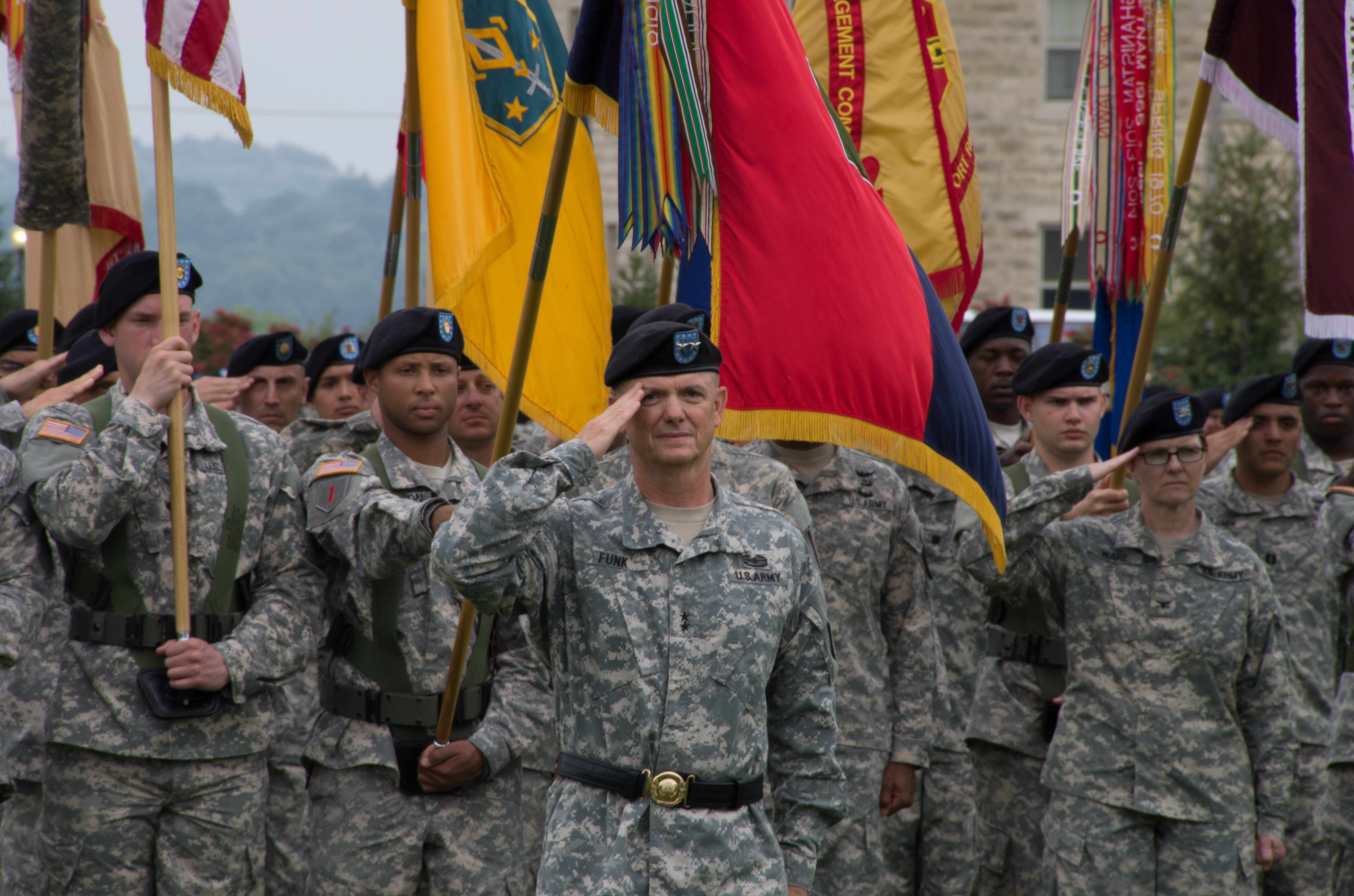 1st Infantry Division Holds Change of Command Ceremony - News Radio KMAN