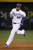 Kansas City Royals' Eric Hosmer rounds the bases after hitting a two-run home run in the sixth inning of a baseball game against the Los Angeles Angels at Kauffman Stadium in Kansas City, Mo., Friday, Aug. 14, 2015. (AP Photo/Colin E. Braley)