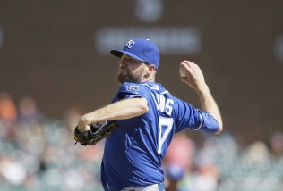 Kansas City Royals relief pitcher Wade Davis throws during the eighth inning of a baseball game against the Detroit Tigers, Thursday, Aug. 6, 2015, in Detroit. (AP Photo/Carlos Osorio)