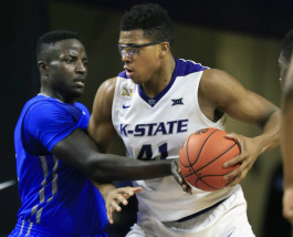 Kansas State forward Stephen Hurt (41) is covered by Saint Louis forward Reggie Agbeko, left, during the first half of an NCAA college basketball game in Manhattan, Kan., Tuesday, Dec. 29, 2015. (AP Photo/Orlin Wagner)