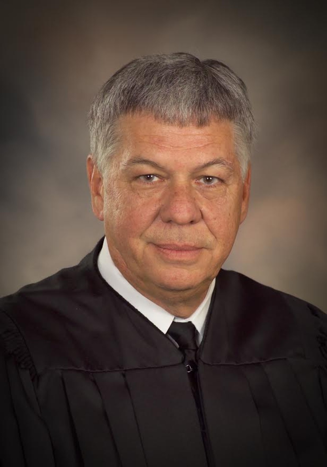 Wilson reappointed as chief judge of 21st district News Radio KMAN