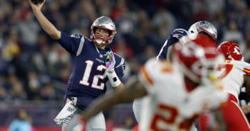 Brady, Patriots top Chiefs for wild 43-40 win