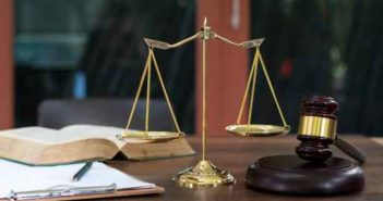 AP: Kansas teenager who killed mom pleads to lesser charges