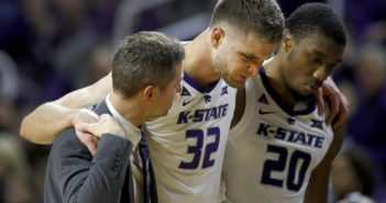 Dean Wade out indefinitely with injury