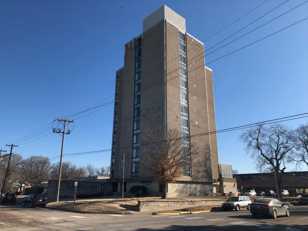 HUD letter says Manhattan Housing Authority in ‘substantial default’