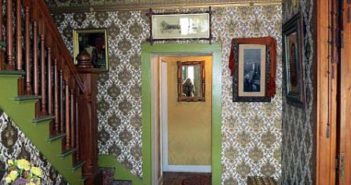 Riley County fourth graders touring historic Wolf House this week