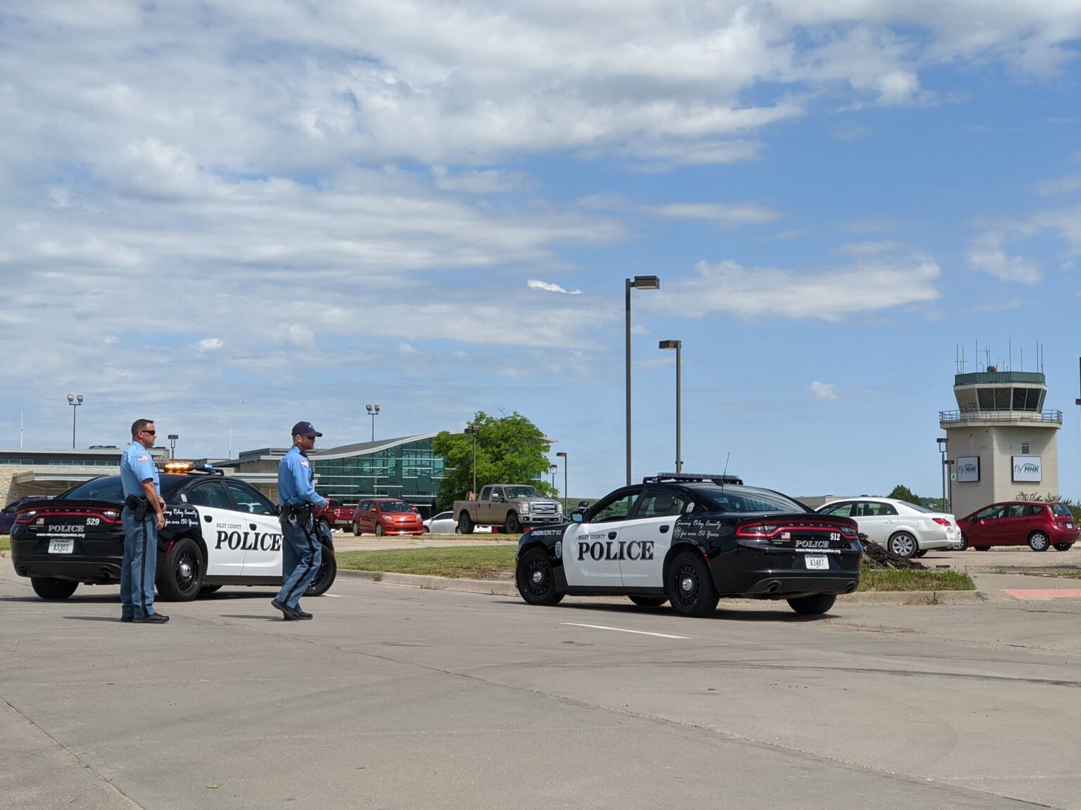 Manhattan Regional Airport cleared after Friday morning bomb threat bomb threat atlanta