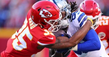 Chiefs Defense Stymies Cowboys