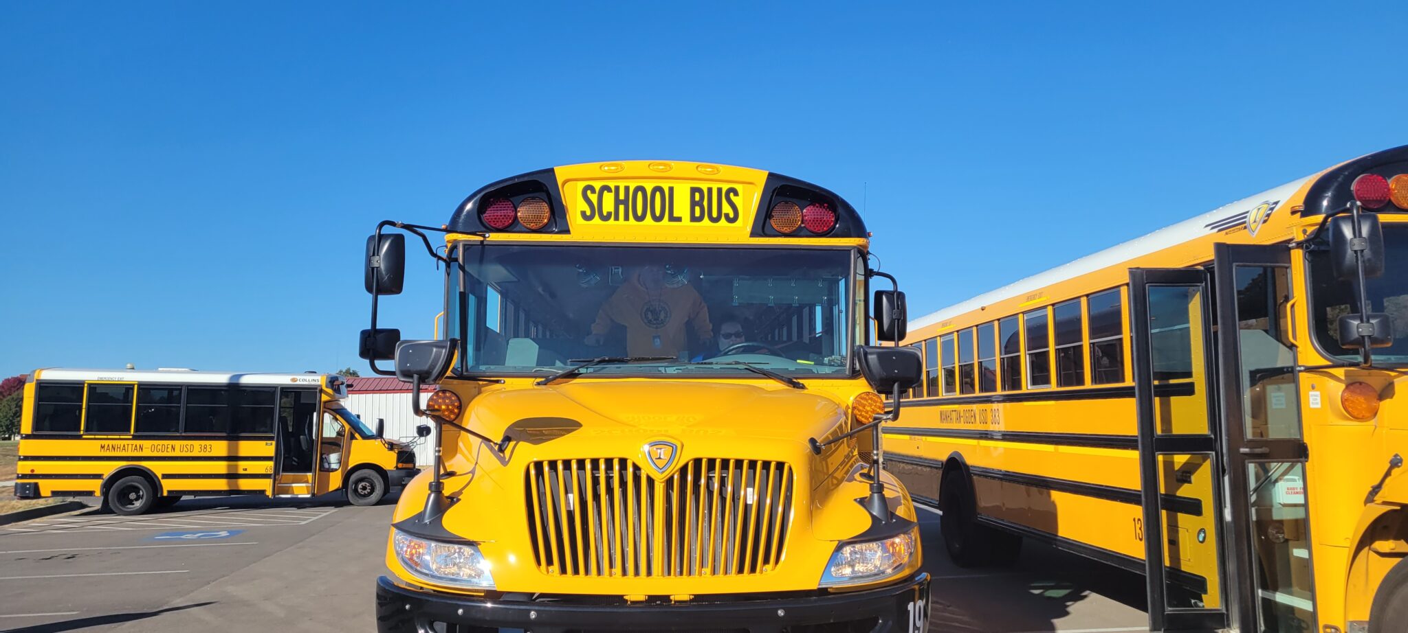 USD 383 Drive the bus Event Well Attended And They re Planning More News Radio KMAN