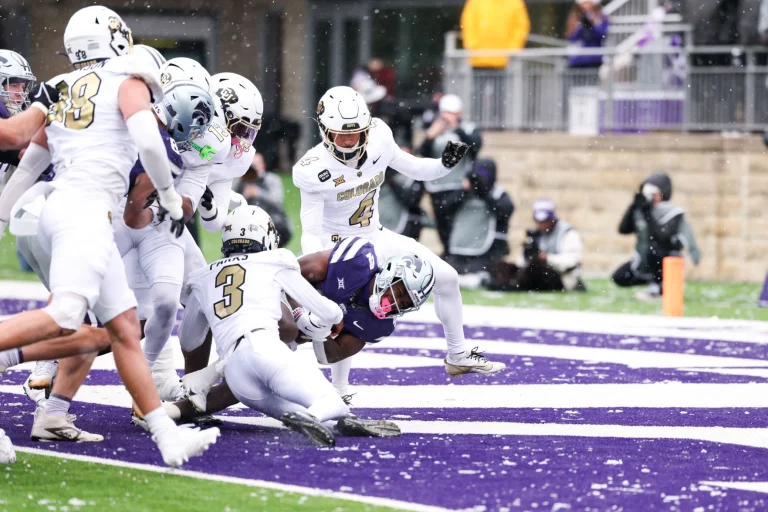 K-State powers past Colorado to reach bowl eligibility
