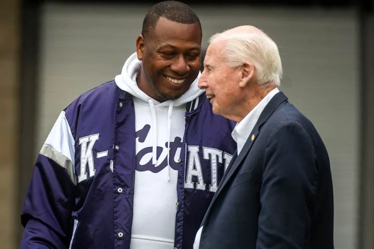 Former KSU quarterback Michael Bishop joins Houston staff