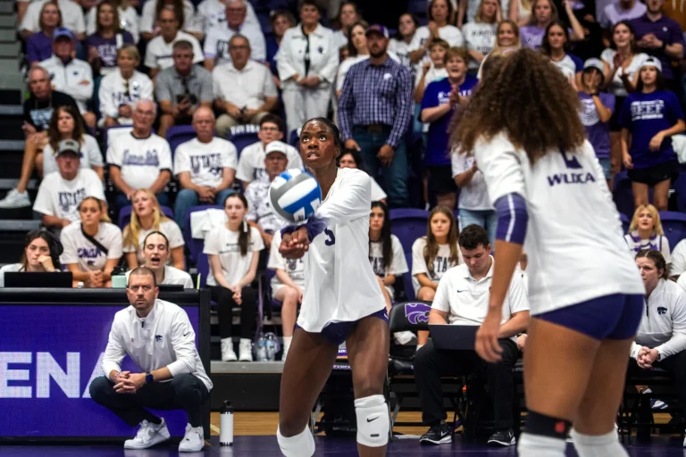 K-State volleyball junior Aniya Clinton to transfer