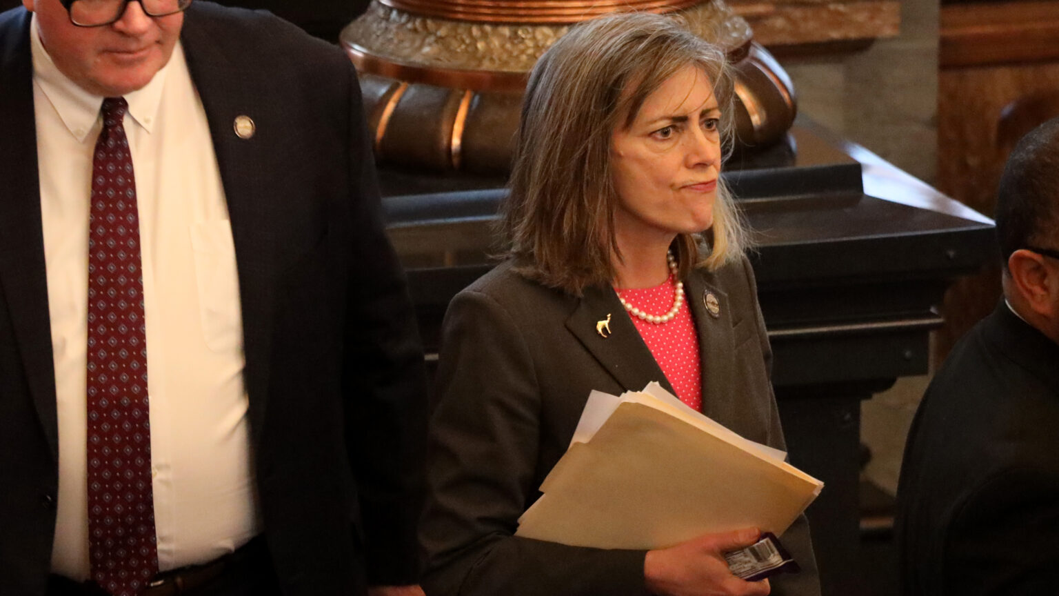 Kansas Senate passes bill prohibiting attorneys from suggesting damage amounts in civil suits