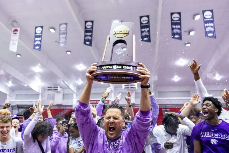 K-State men’s track and field finishes 4th, women 7th at national indoor championship