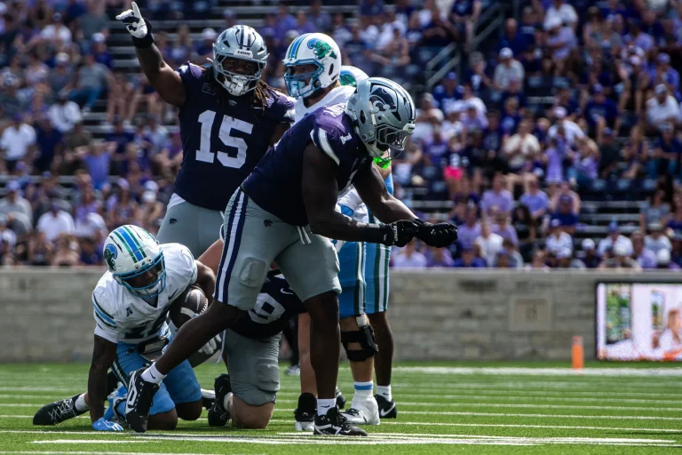 K-State football notebook: Defensive line earns weekly honors from Big 12